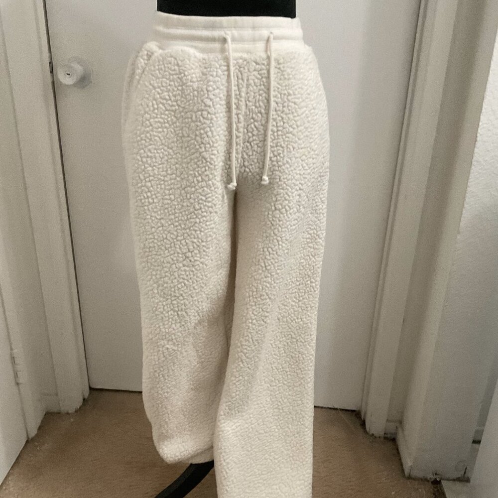 Women's sweat pants by Gilly Hicks size small